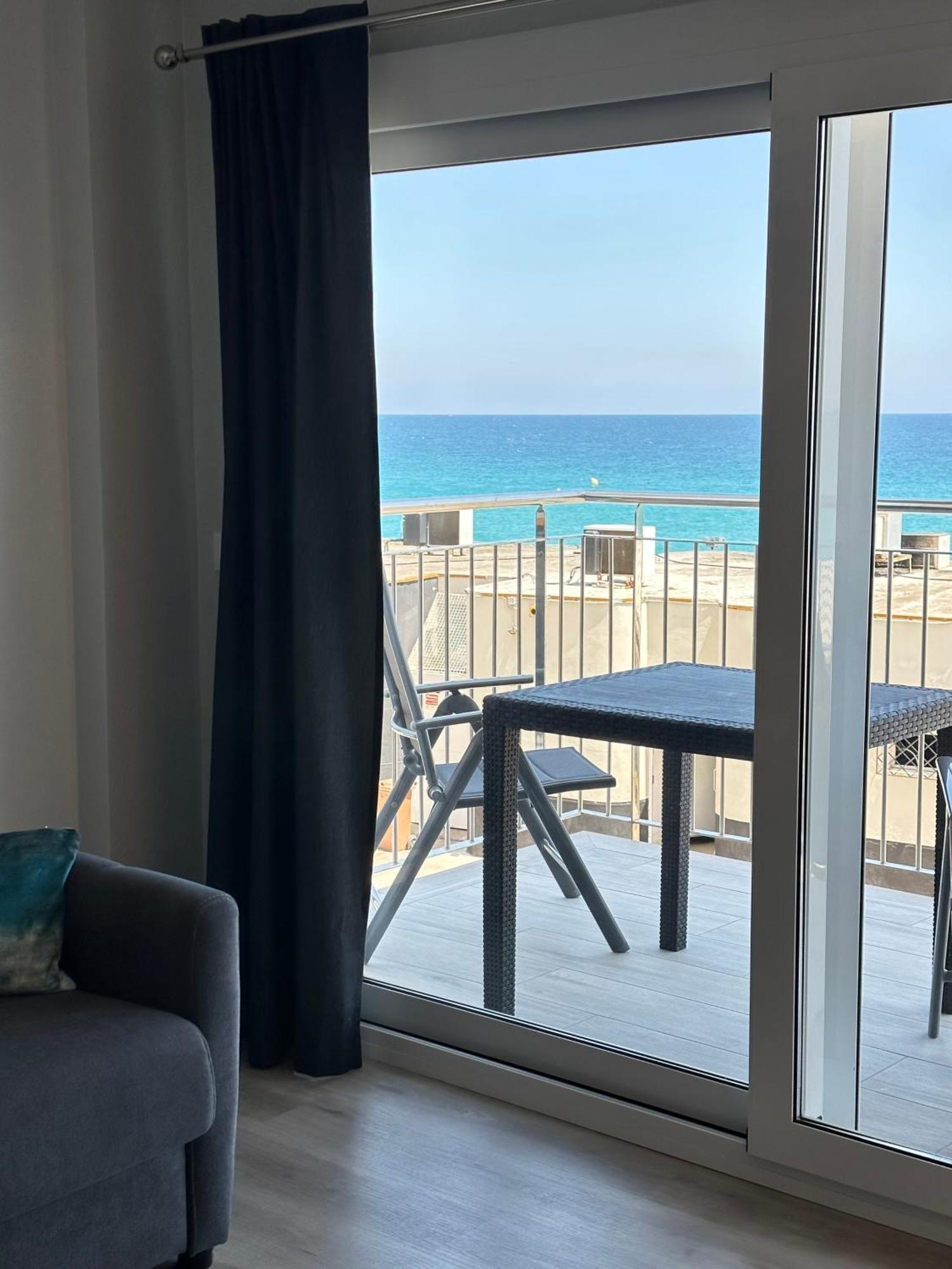 בלאנס Estudio Con Impresionantes Vistas Al Mar מראה חיצוני תמונה